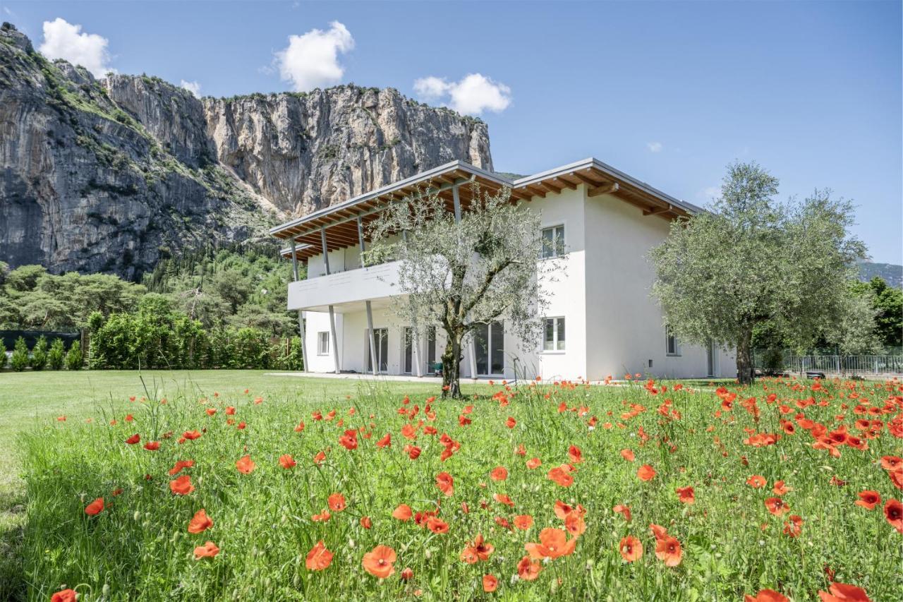 Casa Flavia, Mountains & River Arco Exterior foto